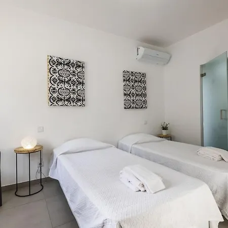 Prisma By Select Villa